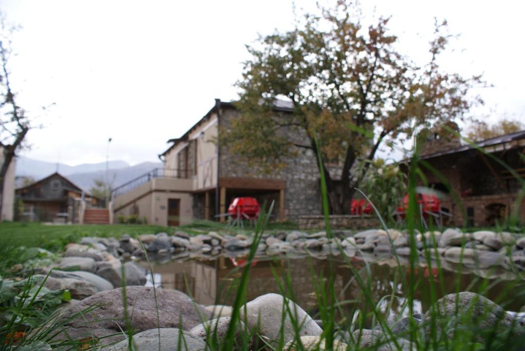 Takht House Villa Dilijan Rom bilde