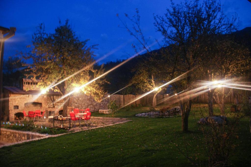 Takht House Villa Dilijan Rom bilde